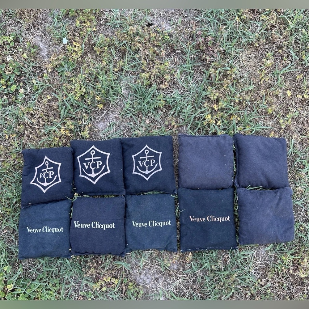Rare Veuve Clicquot Bean Bags Cornhole Set of 10